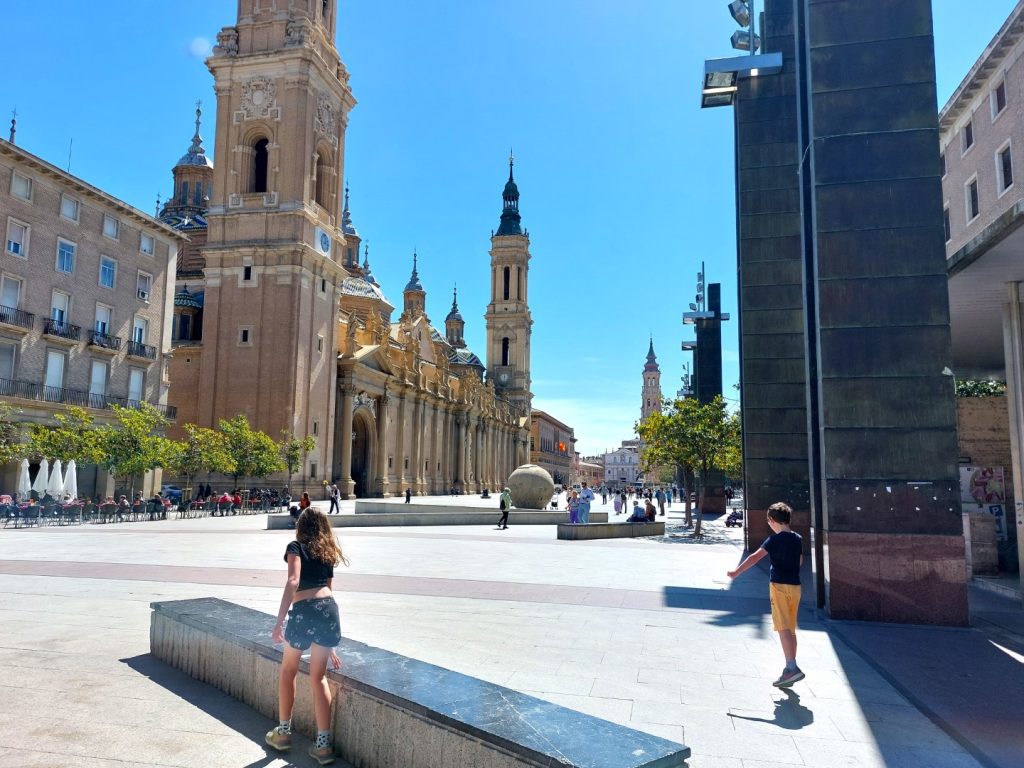 Plaza de Nuestra Señora del Pilar